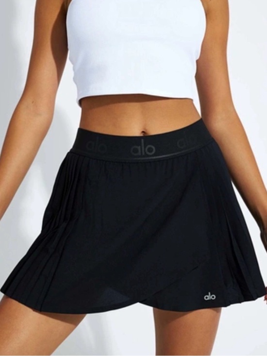 ALO Yoga Dresses & Skirts - ALO Aces Tennis Skirt, XS
